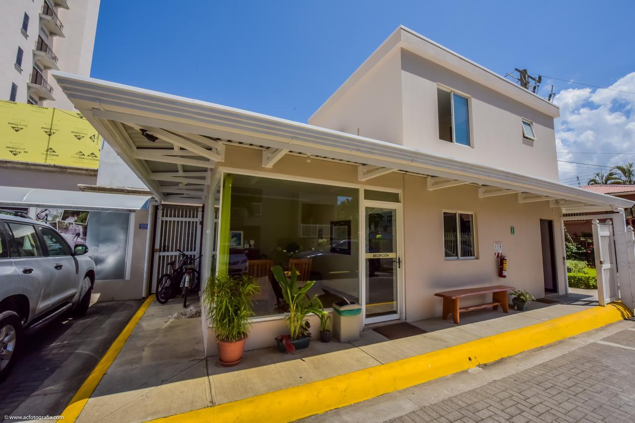 The Palms Jaco Aparthotel Bagian luar foto